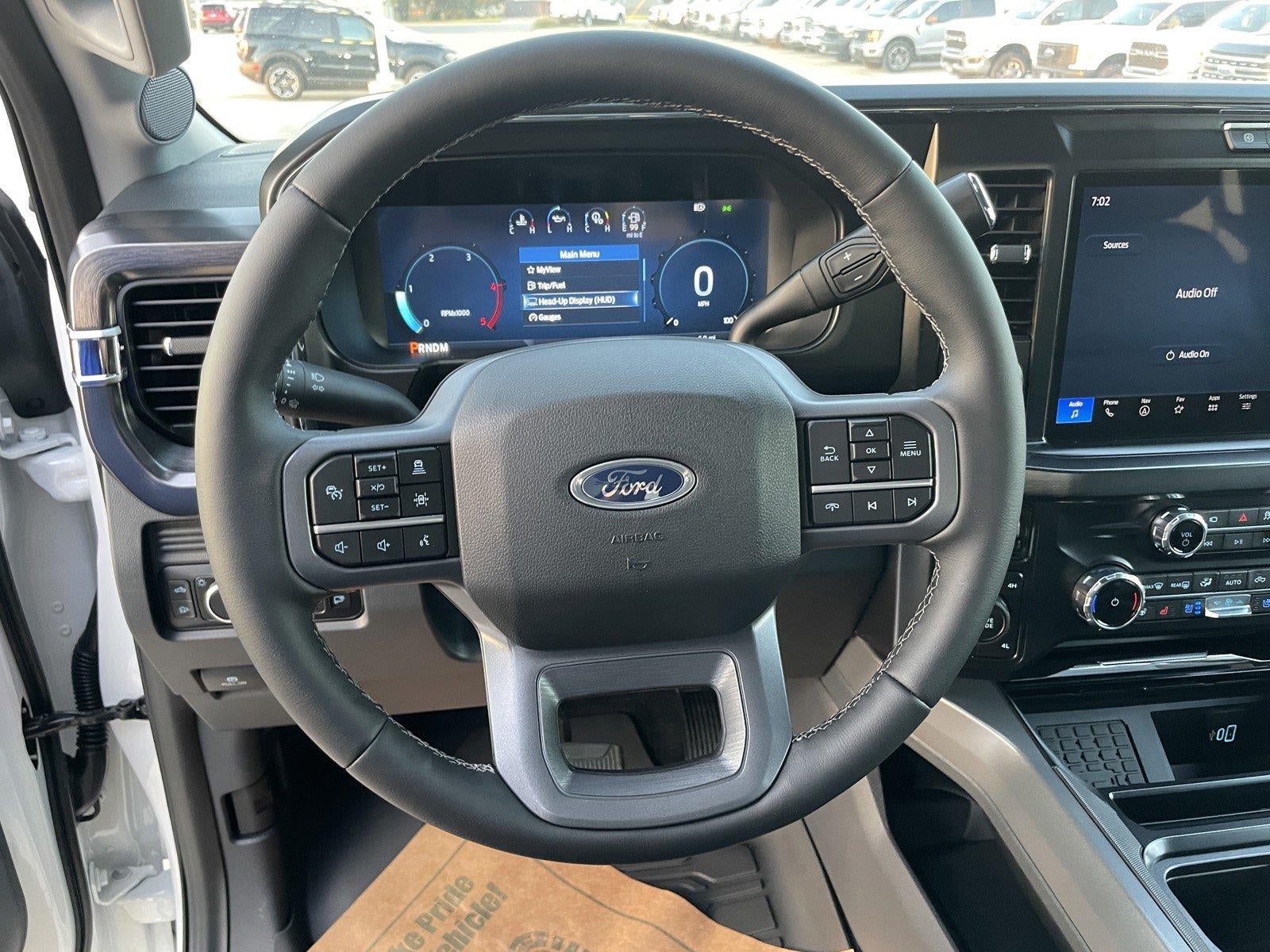 2026 Ford Super Duty F-450 Drw LARIAT