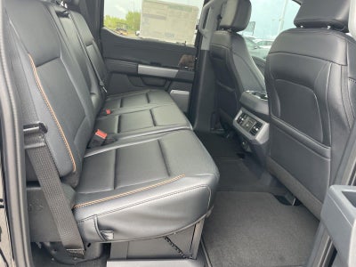 2027 Ford Super Duty F-450 DRW LARIAT