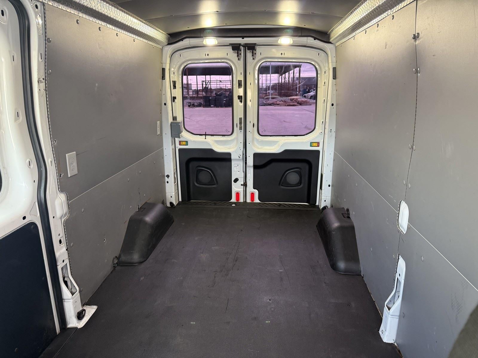 2017 Ford Transit Van 250