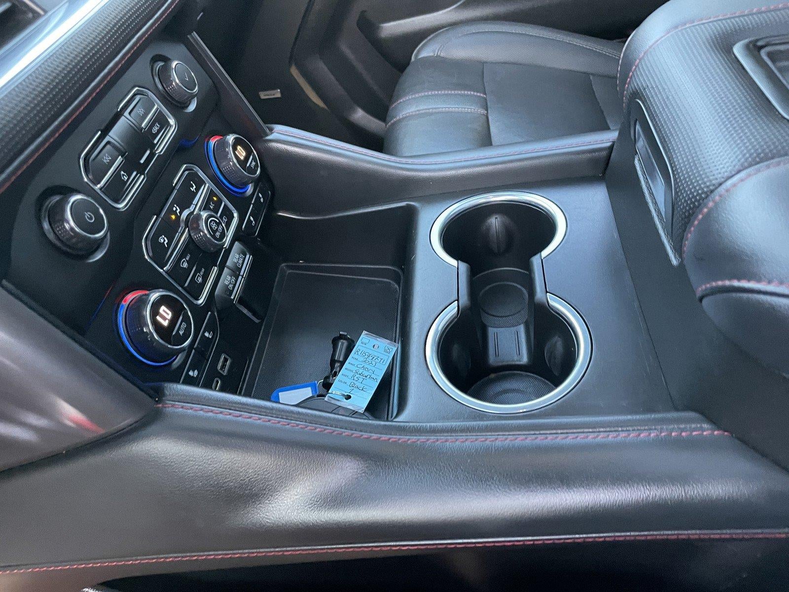 2023 Chevrolet Suburban RST