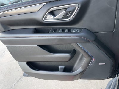 2023 Chevrolet Suburban RST