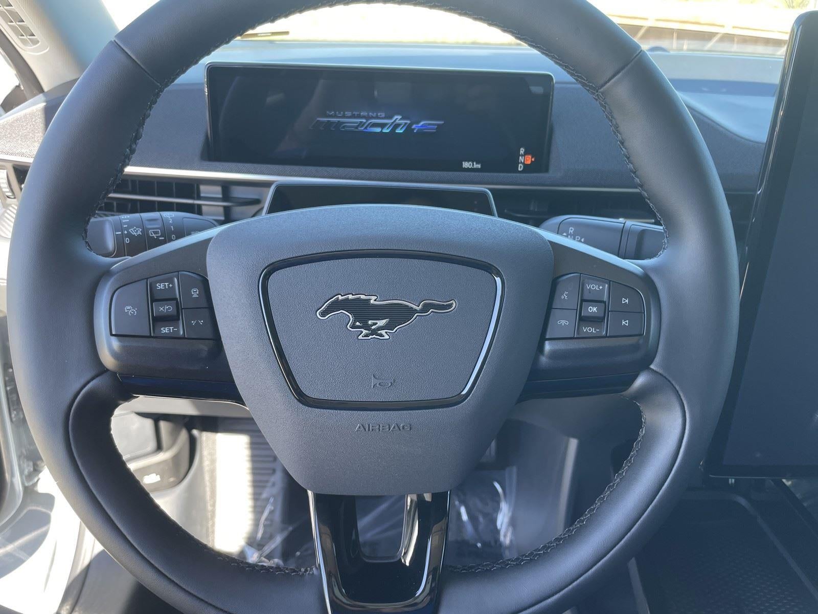 2025 Ford Mustang Mach-E Select - Photo 38