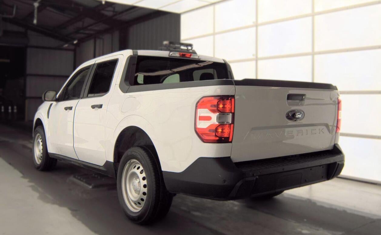 2022 Ford Maverick XL