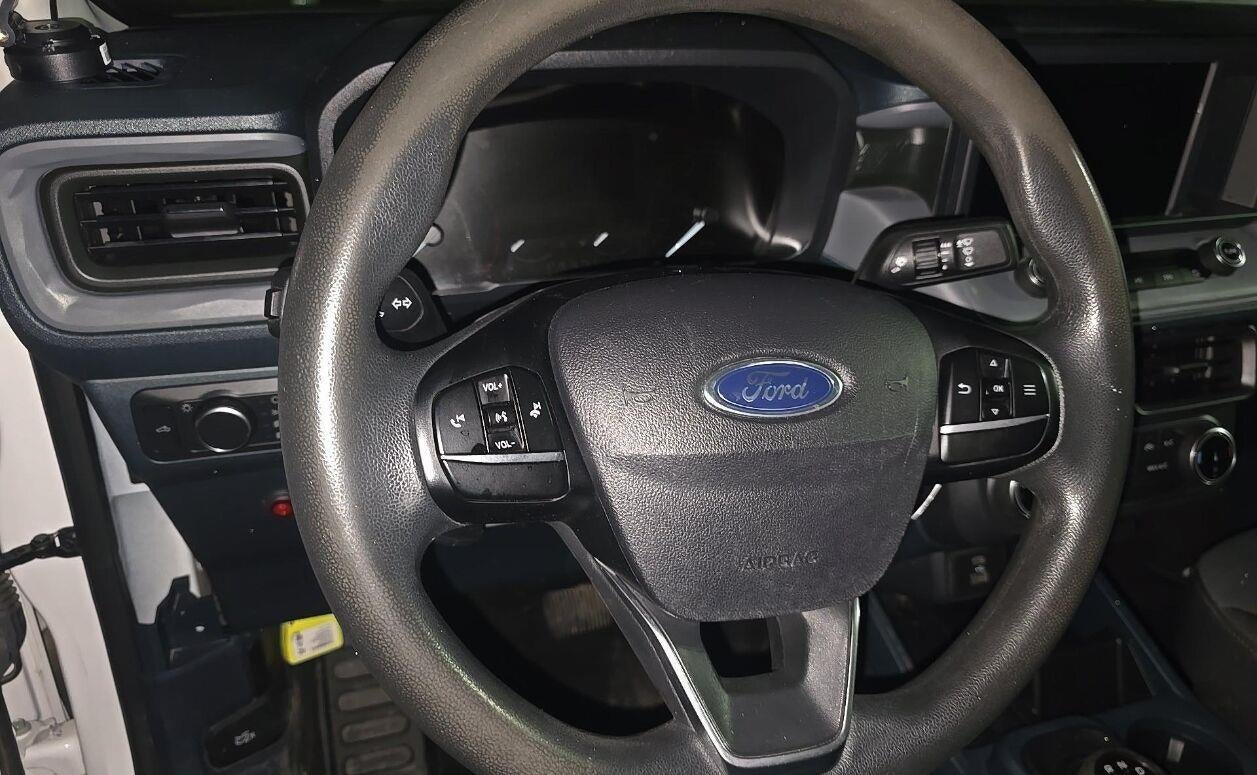 2022 Ford Maverick XL
