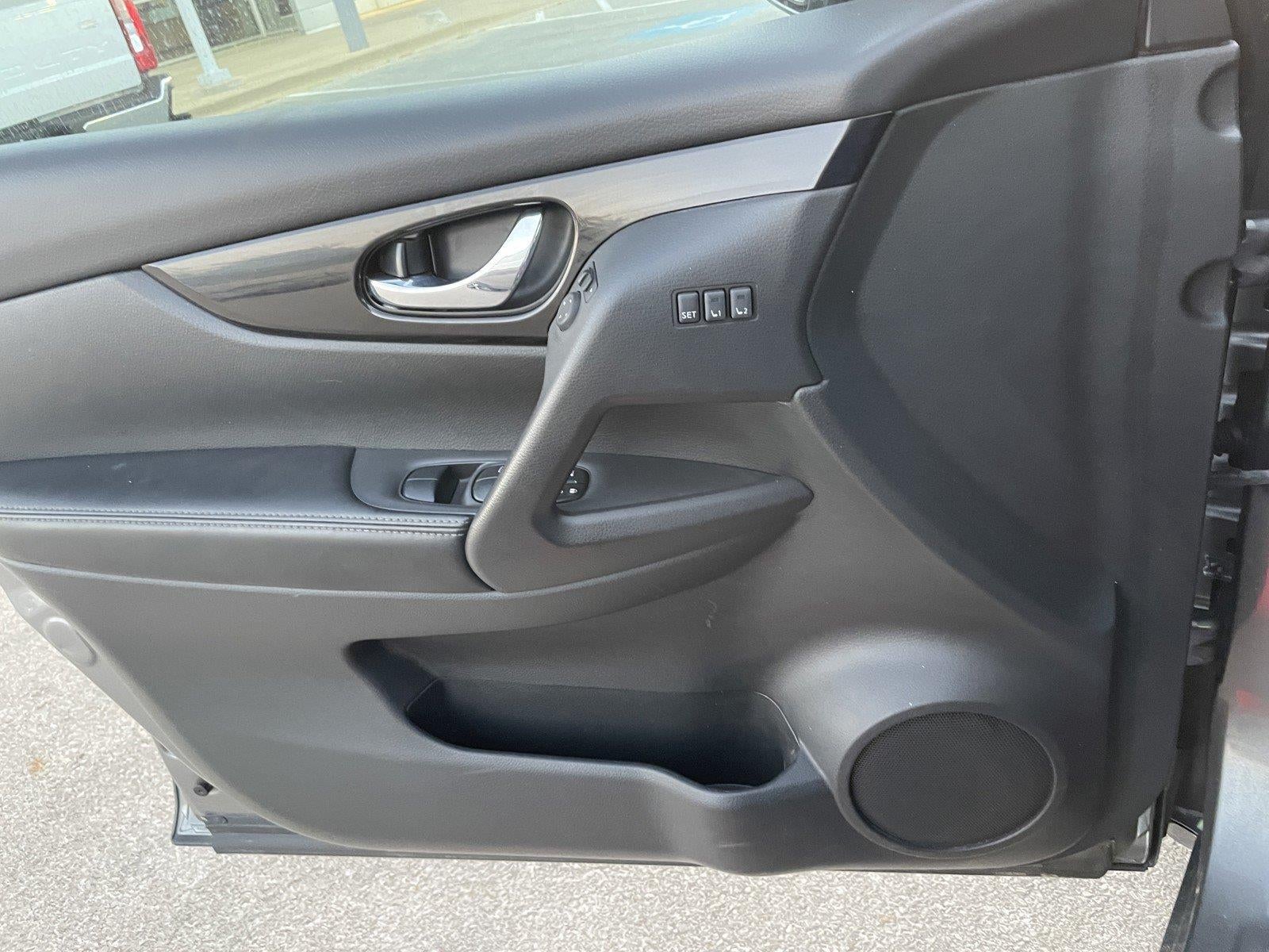 2021 Nissan Rogue Sport SL