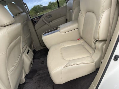 2017 INFINITI QX80 RWD